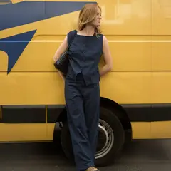 ROSSAMOLA - Pantalón Regular Tiro Medio Mujer