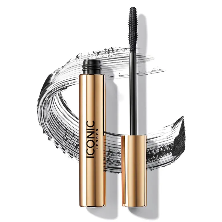 Máscara de Pestañas Triple Threat Mascara