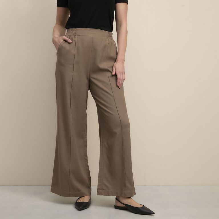 Pantalón Tiro Medio Mujer