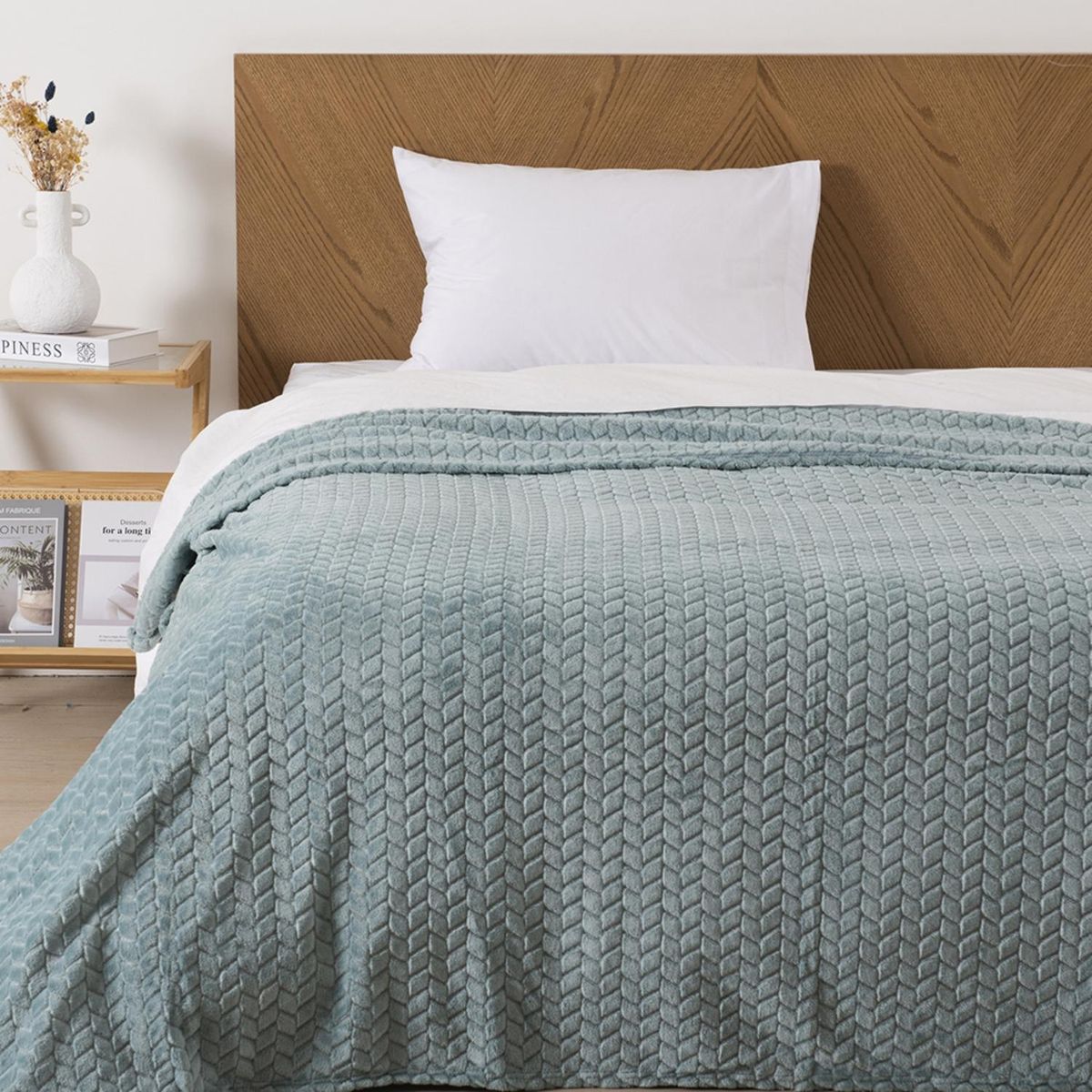 MASHINI - Frazada Jqd Flannel 1.5 Plazas Celeste Mashini
