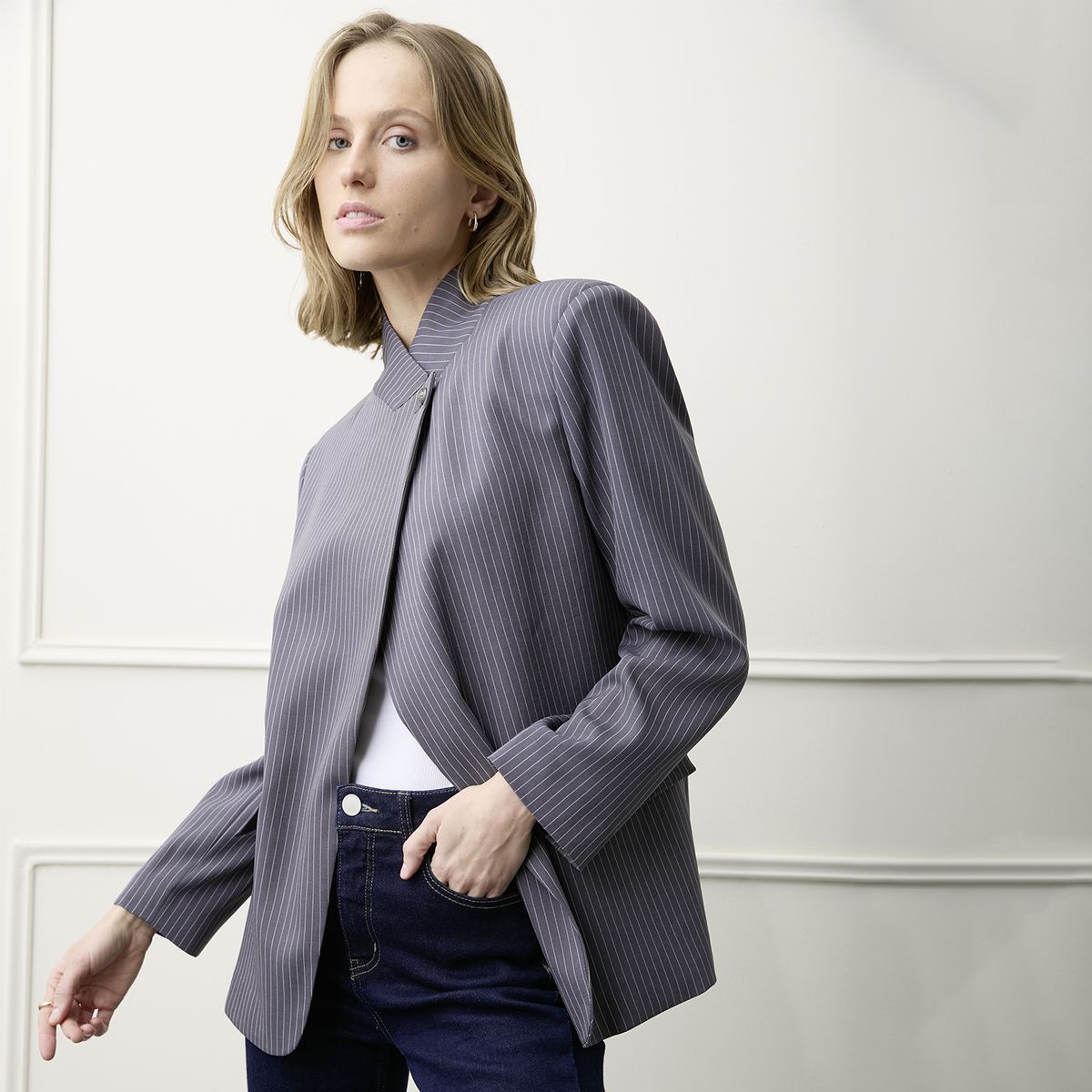BASEMENT - Blazer Mujer Basement