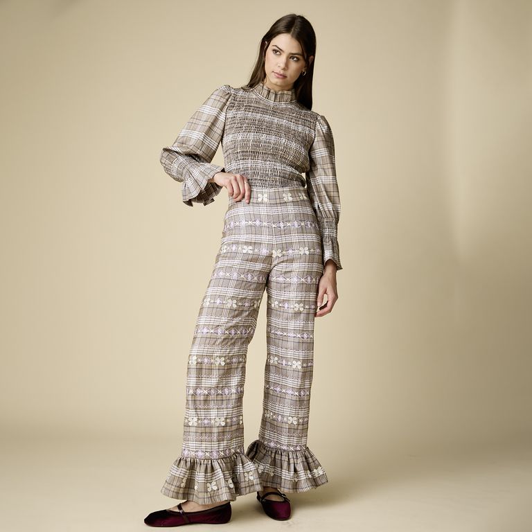 Pantalón Vuelo Bordado Mujer