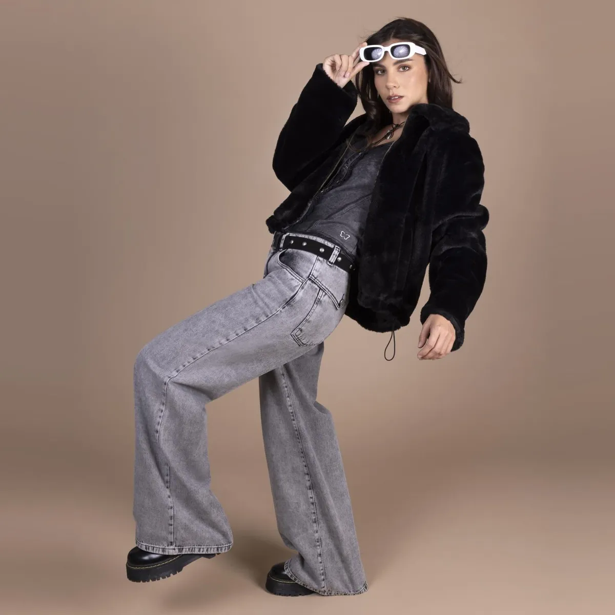 EFESIS - Jeans Wide leg Tiro Medio Mujer Efesis