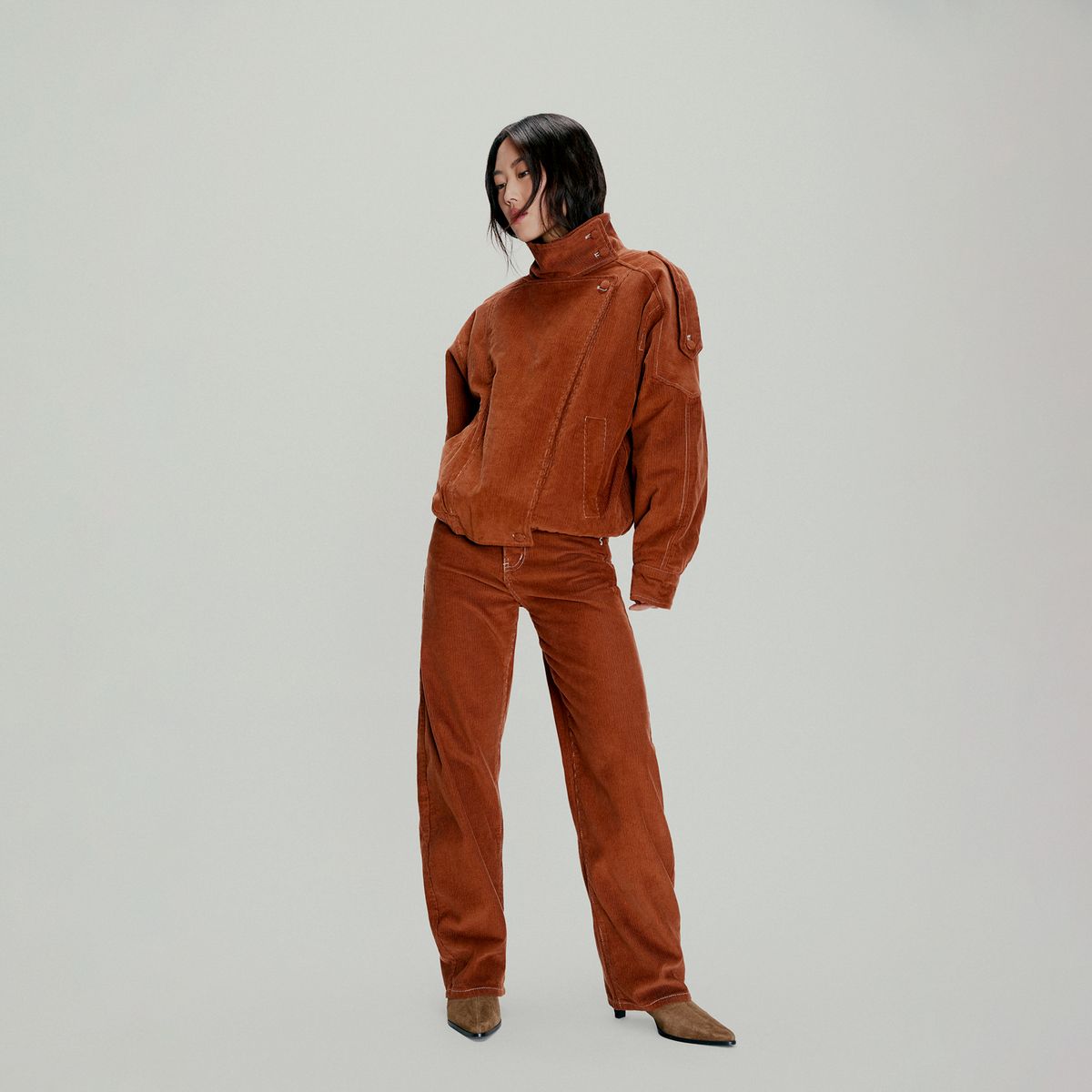 SAINTMALE - Pantalón Chaly Mujer Tiro Medio Saintmale