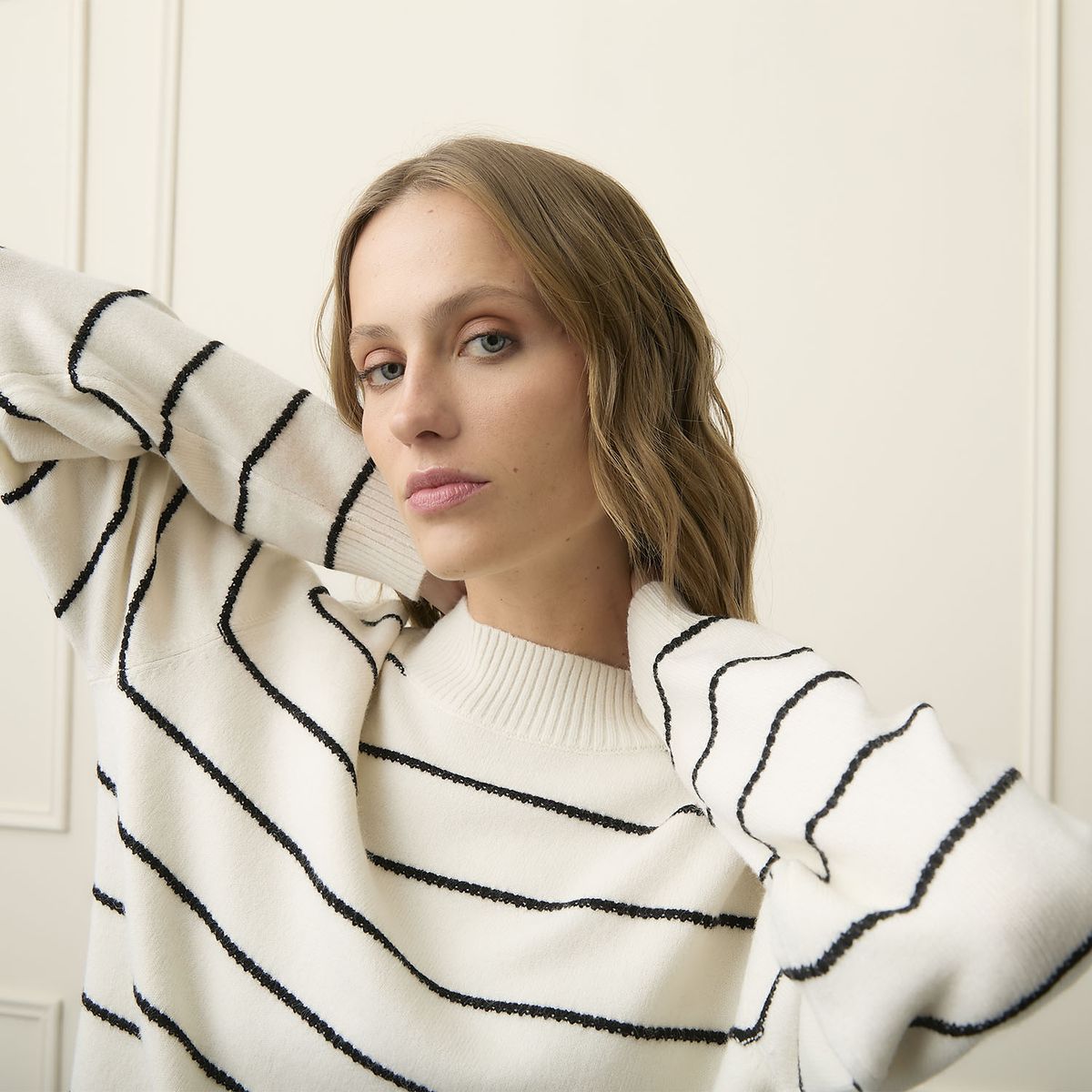 BASEMENT - Sweater Mujer Basement