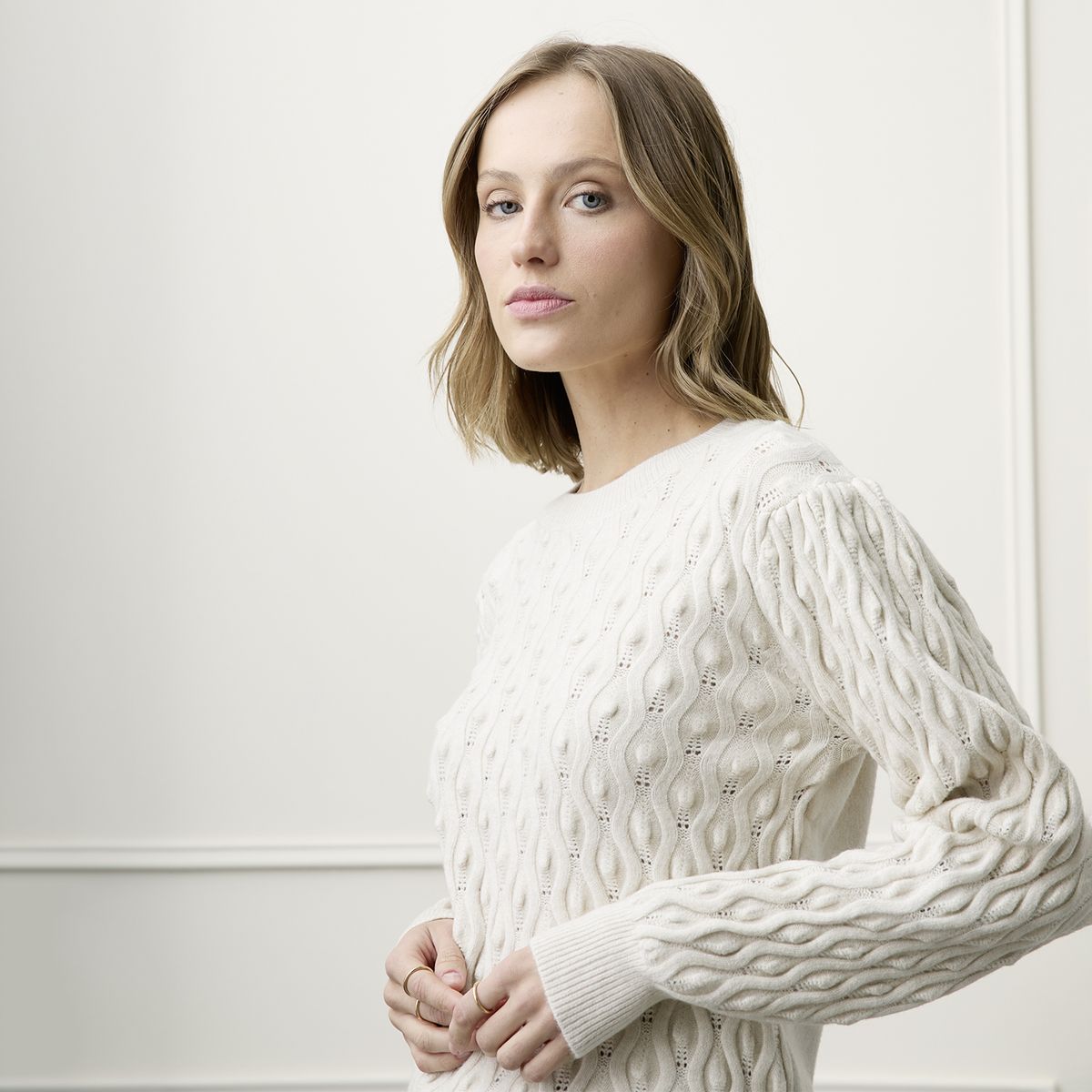 BASEMENT - Sweater Mujer Basement
