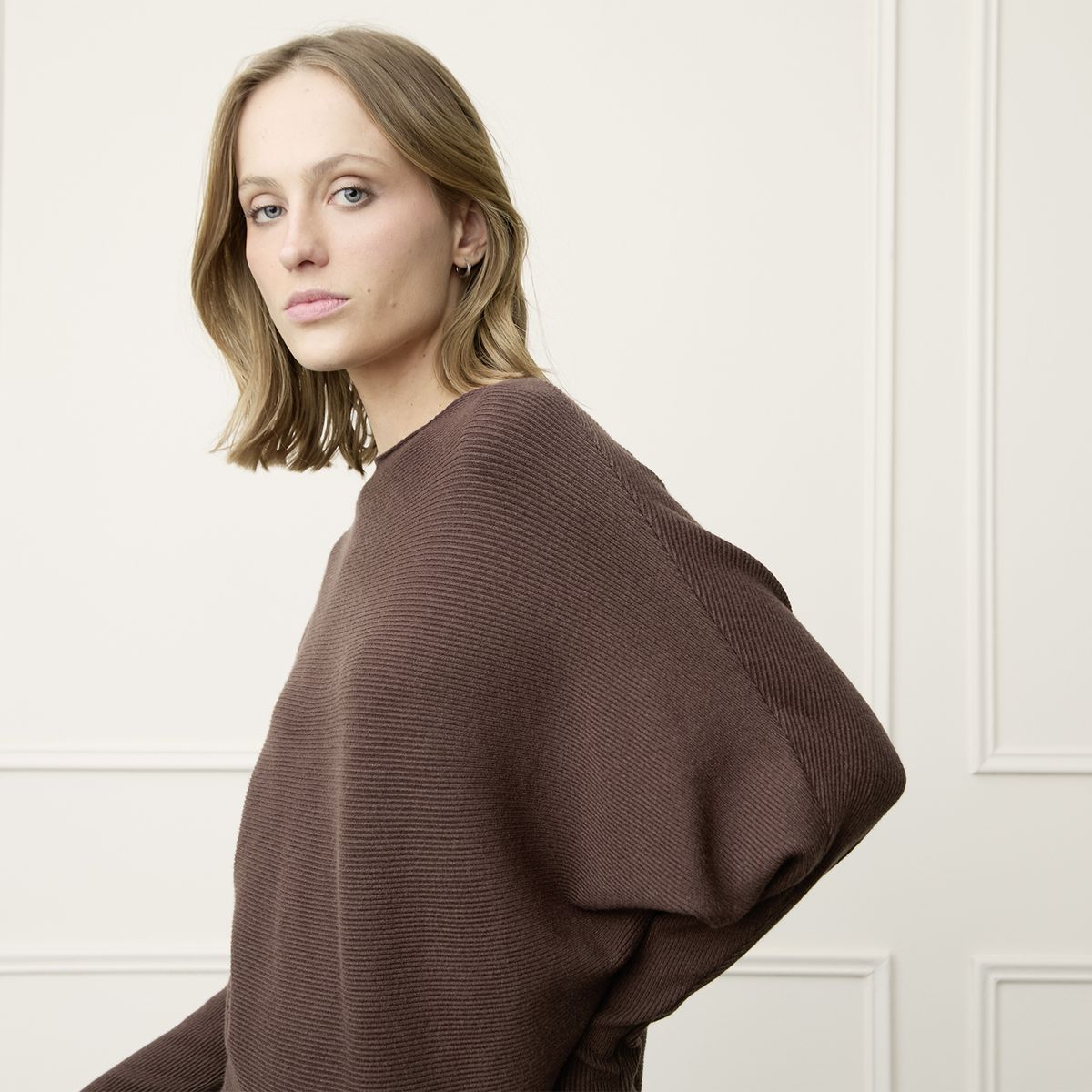 BASEMENT - Sweater Mujer Basement