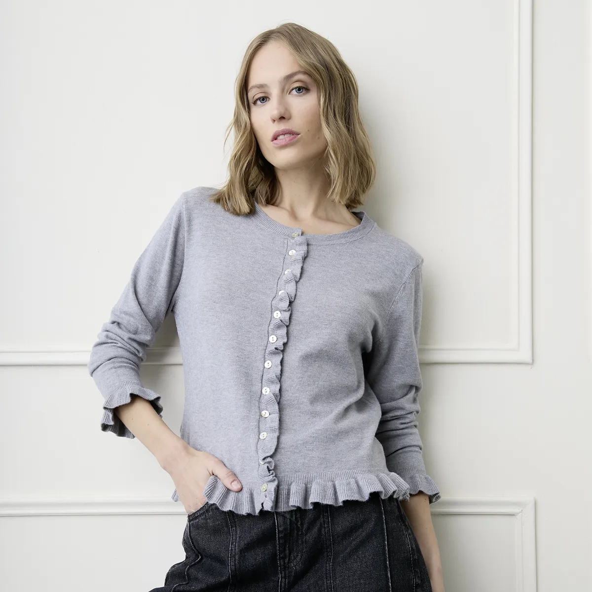 BASEMENT - Sweater Mujer Basement