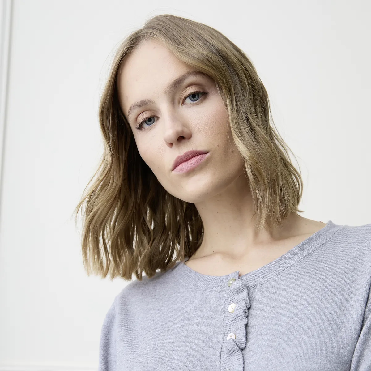 BASEMENT - Sweater Mujer Basement