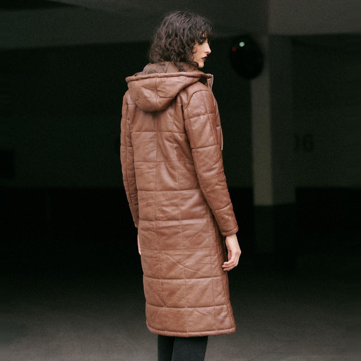 HER - Abrigo Puffa Larga Café Mujer Her