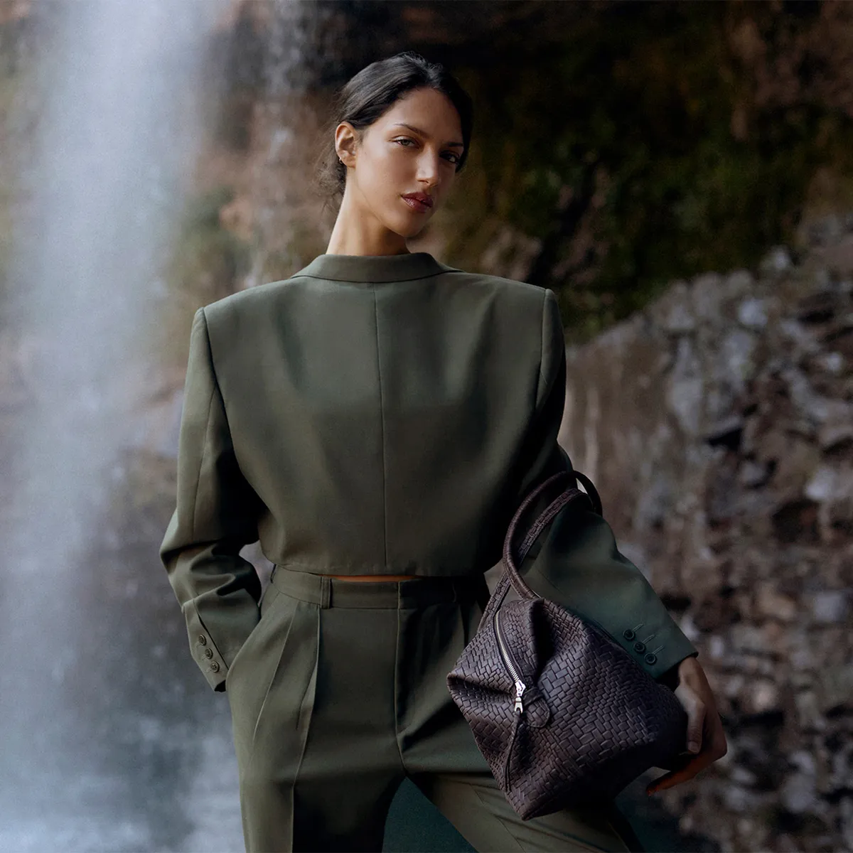 CAROLINA FLORES HANDMADE - Bolso Claire Trenzado Chocolate 100% Cuero Carolina Flores Handmade