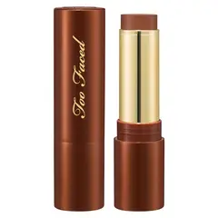 TOO FACED - Bronceador en crema para rostro Chocolate Soleil Melting Bronzing & Sculpting Stick