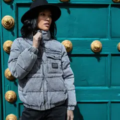 WILD LAMA - Parka Mujer