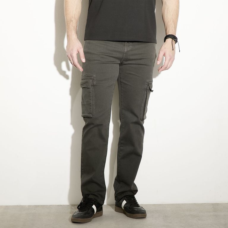 Jeans Slim Tiro Medio Hombre