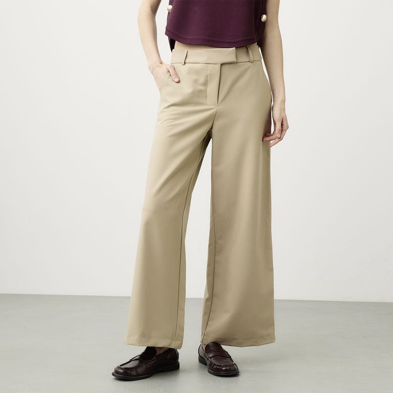 Pantalón Tiro Medio Mujer