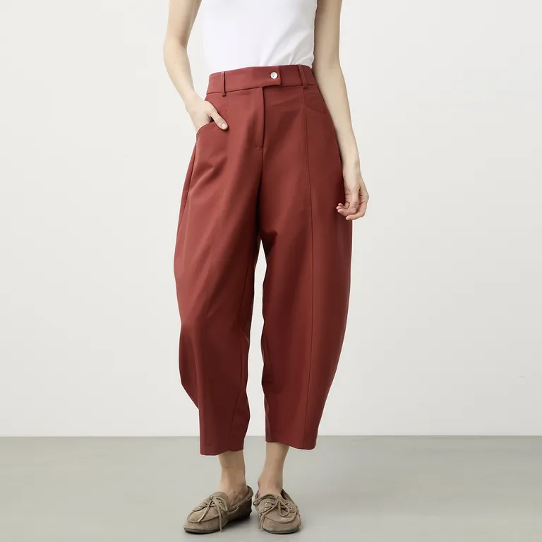 Pantalón Tiro Medio Mujer