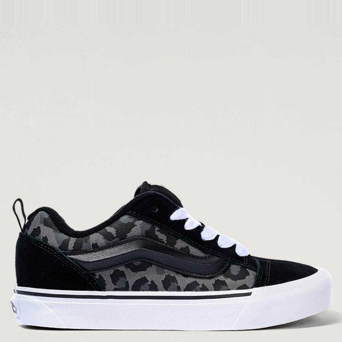 VANS - Knu Skool Zapatilla Urbana Mujer Cuero Negro Vans