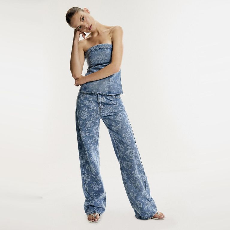 Jeans Straight Estampado Floral Mujer