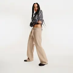 AMERICANINO - Jeans Straight Tiro Medio Tachas Mujer