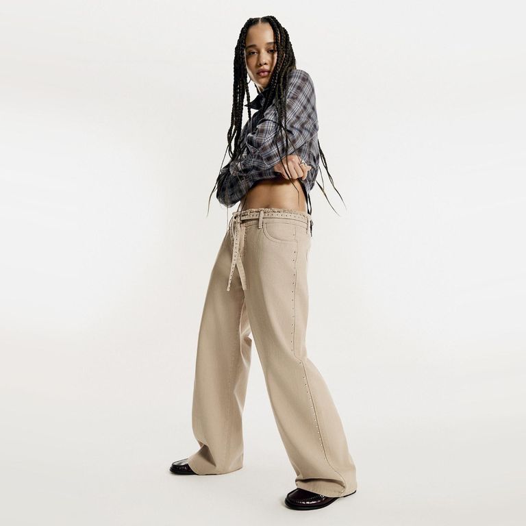 Jeans Tachas Straight Tiro Medio Mujer