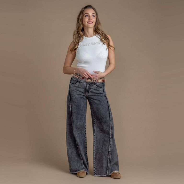 Jeans Wide Leg Tiro Medio Mujer
