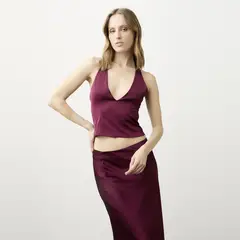 BASEMENT - Blusa Escote En V Satinado Mujer Cranberry Chic x