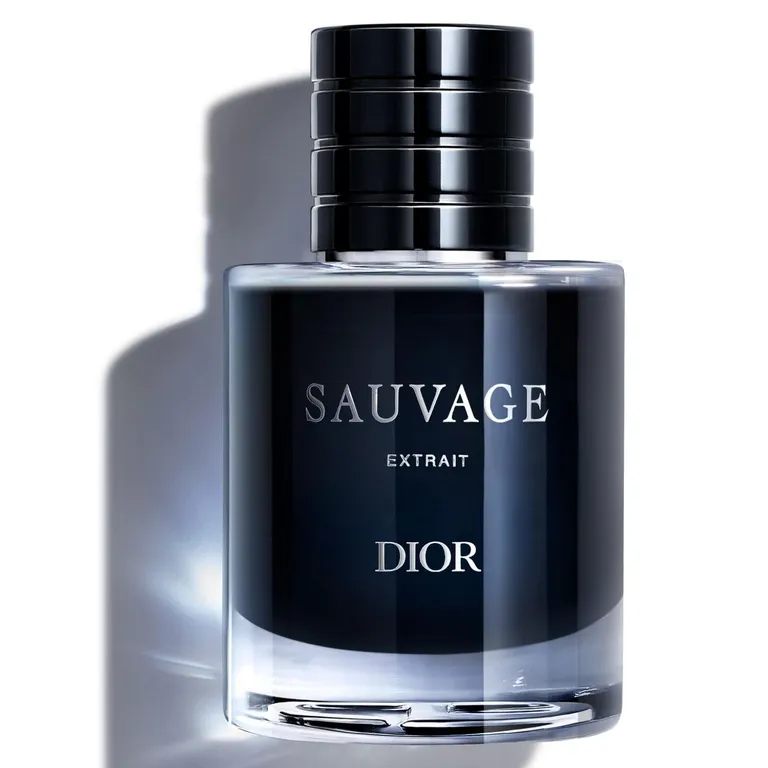 Perfume Hombre Sauvage Extrait - Notas Amaderadas Dior