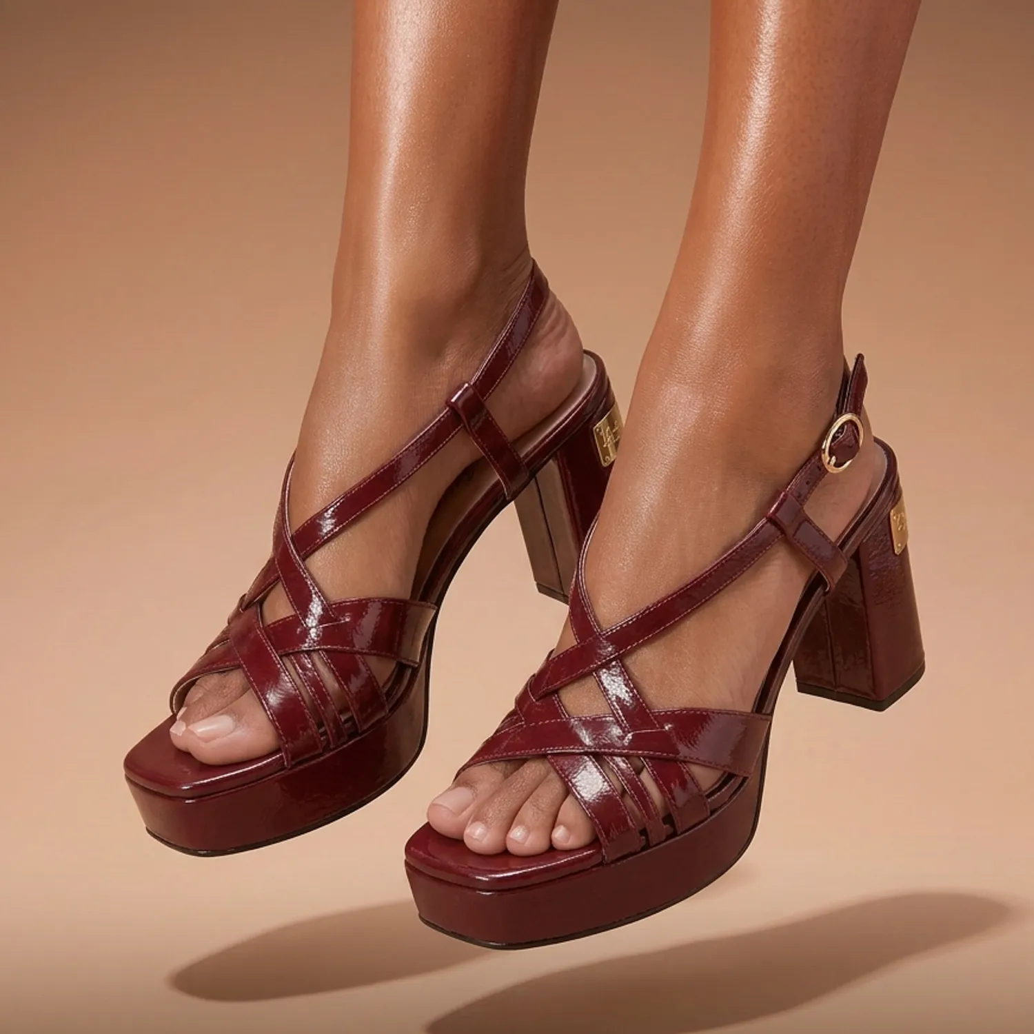 MARIA GULDMAN - Zapato formal burdeo $175.000