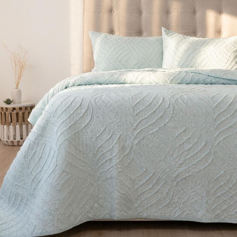 Quilt Touch King Celeste