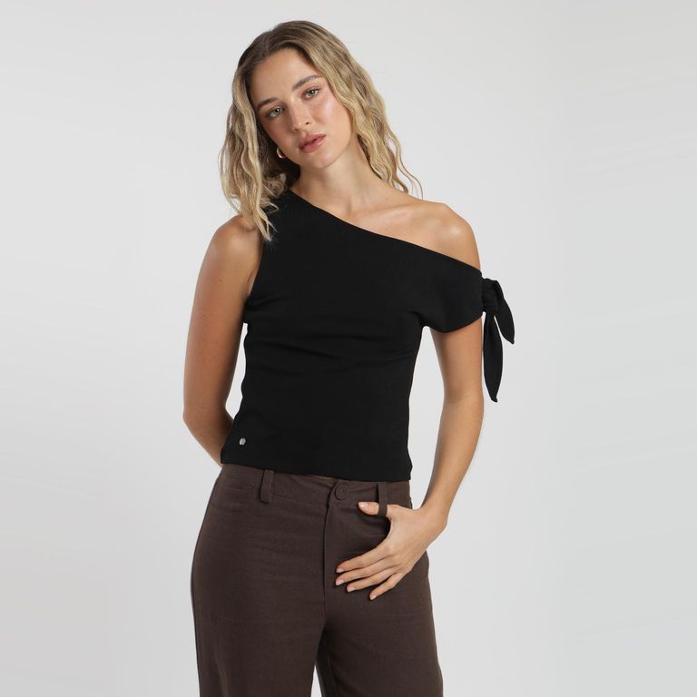 Polera Lara Asimétrica Mujer