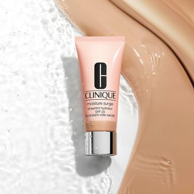 Imagen 2 del producto Moisture Surge Tinted Un 40Ml 1.4Floz