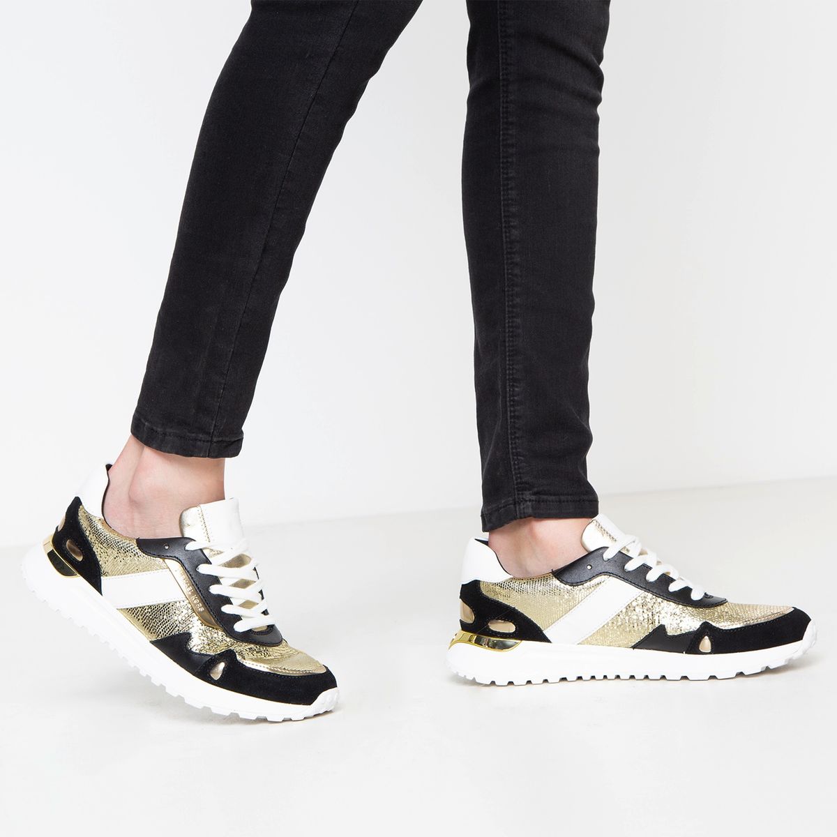 MICHAEL KORS - Zapatilla Urbana Mujer Dorada