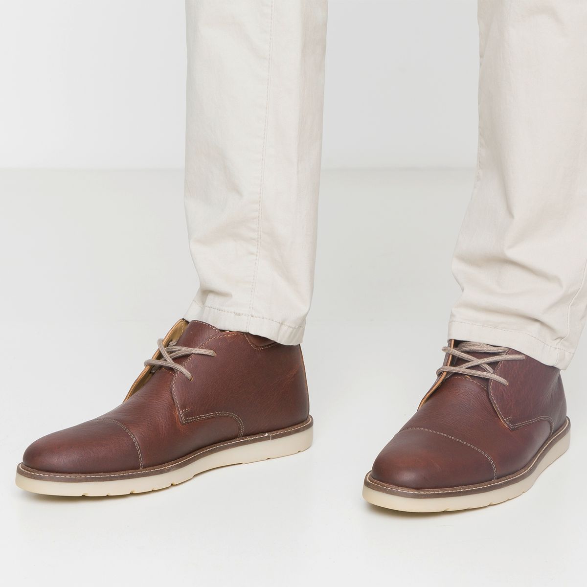 CLARKS - Botín Hombre Cuero Café