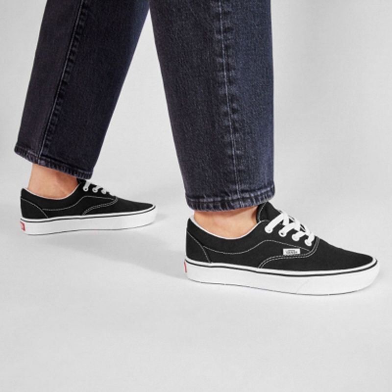 VANS - ComfyCush Era Zapatilla Urbana Hombre Negro Vans