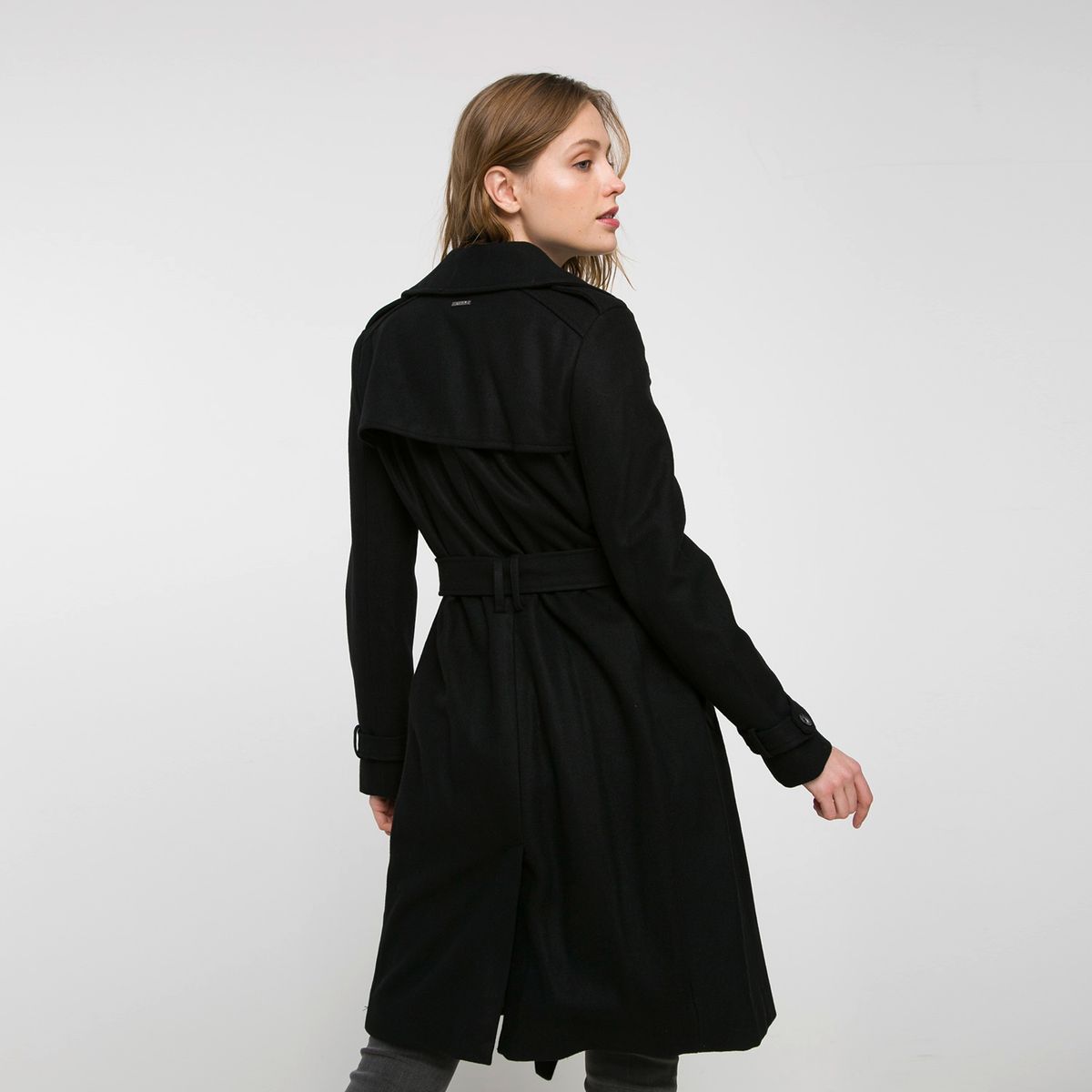 MALCREADO6948 - Abrigo Mujer