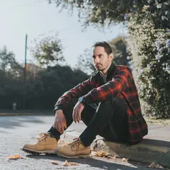 CAT - Botín Hombre Cuero Café