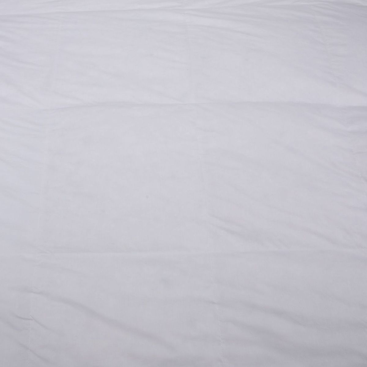 BASEMENT HOME - Plumón Pluma 90% Pluma Pecho Basement Home