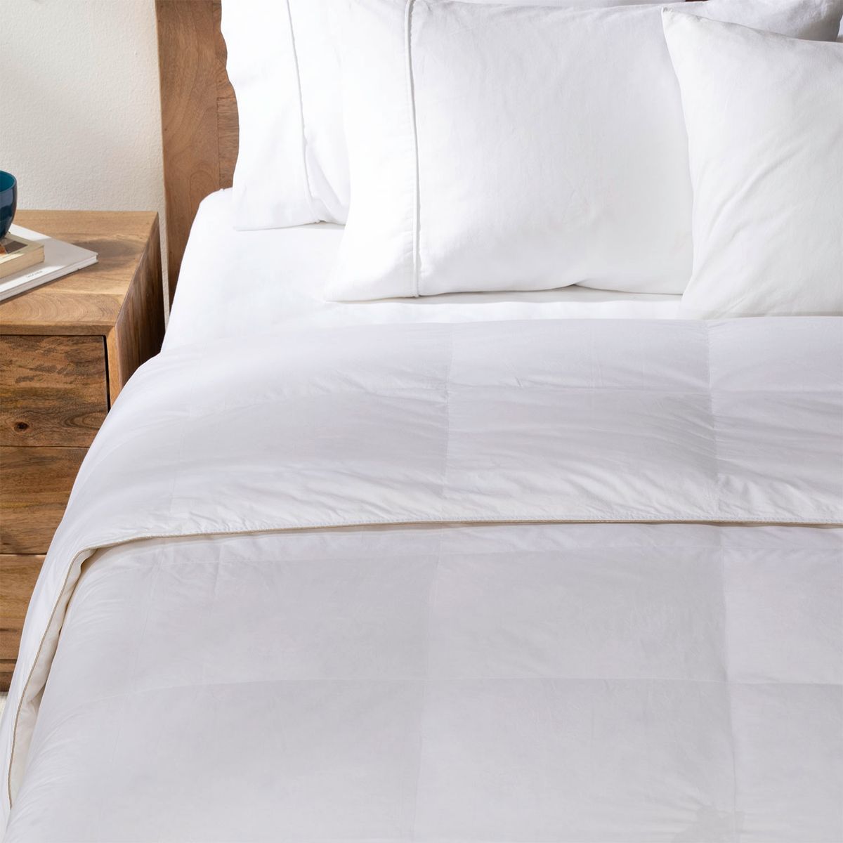 BASEMENT HOME - Plumón Basement Home Extra Premium Pluma de Ganso Blanco