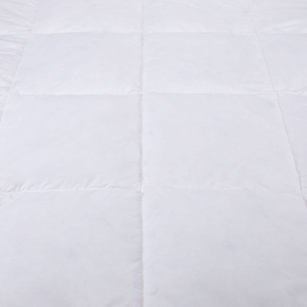 BASEMENT HOME - Plumón Pluma 15% Pluma Pecho Basement Home