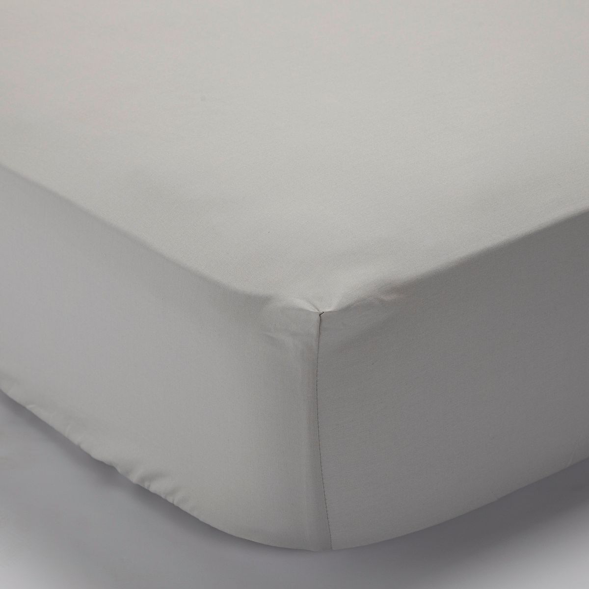 BASEMENT HOME - Sábana Bajera 200 Hilos 100% Algodón Basement Home