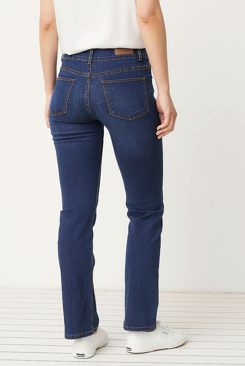 UNIVERSITY CLUB - Jeans University Club Boot Cut Tiro Medio Mujer Algodón Stretch