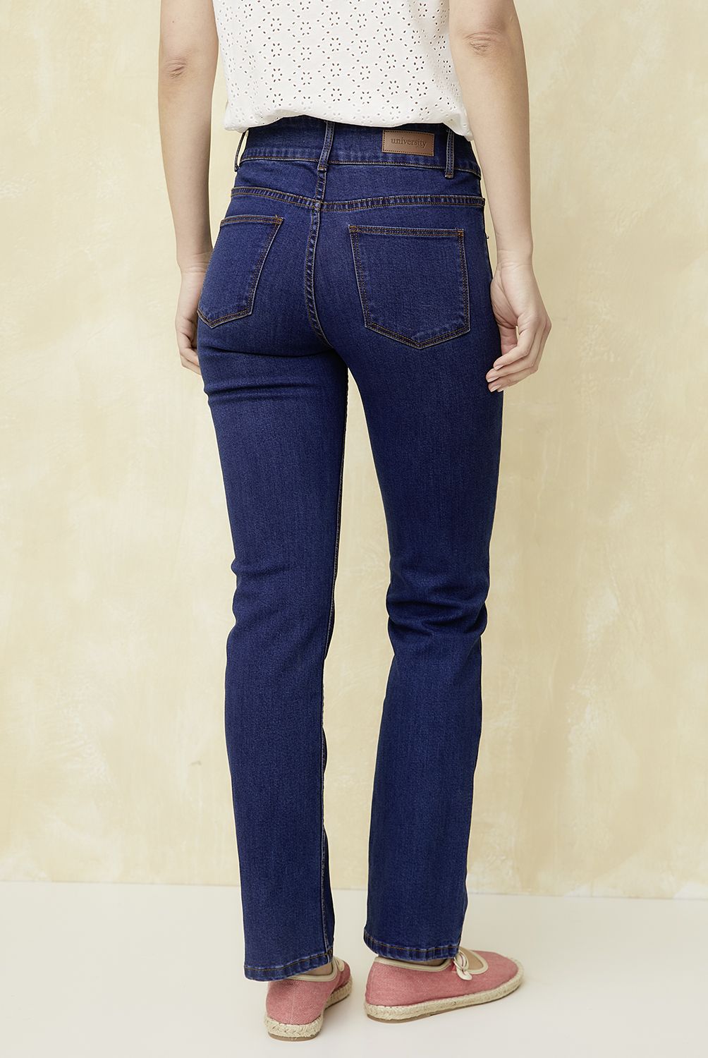 UNIVERSITY CLUB - Jeans University Club Boot Cut Tiro Medio Mujer Algodón Stretch