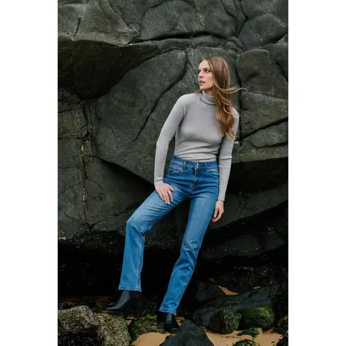 UNIVERSITY CLUB - Jeans Boot Cut Tiro Medio Mujer Algodón Stretch