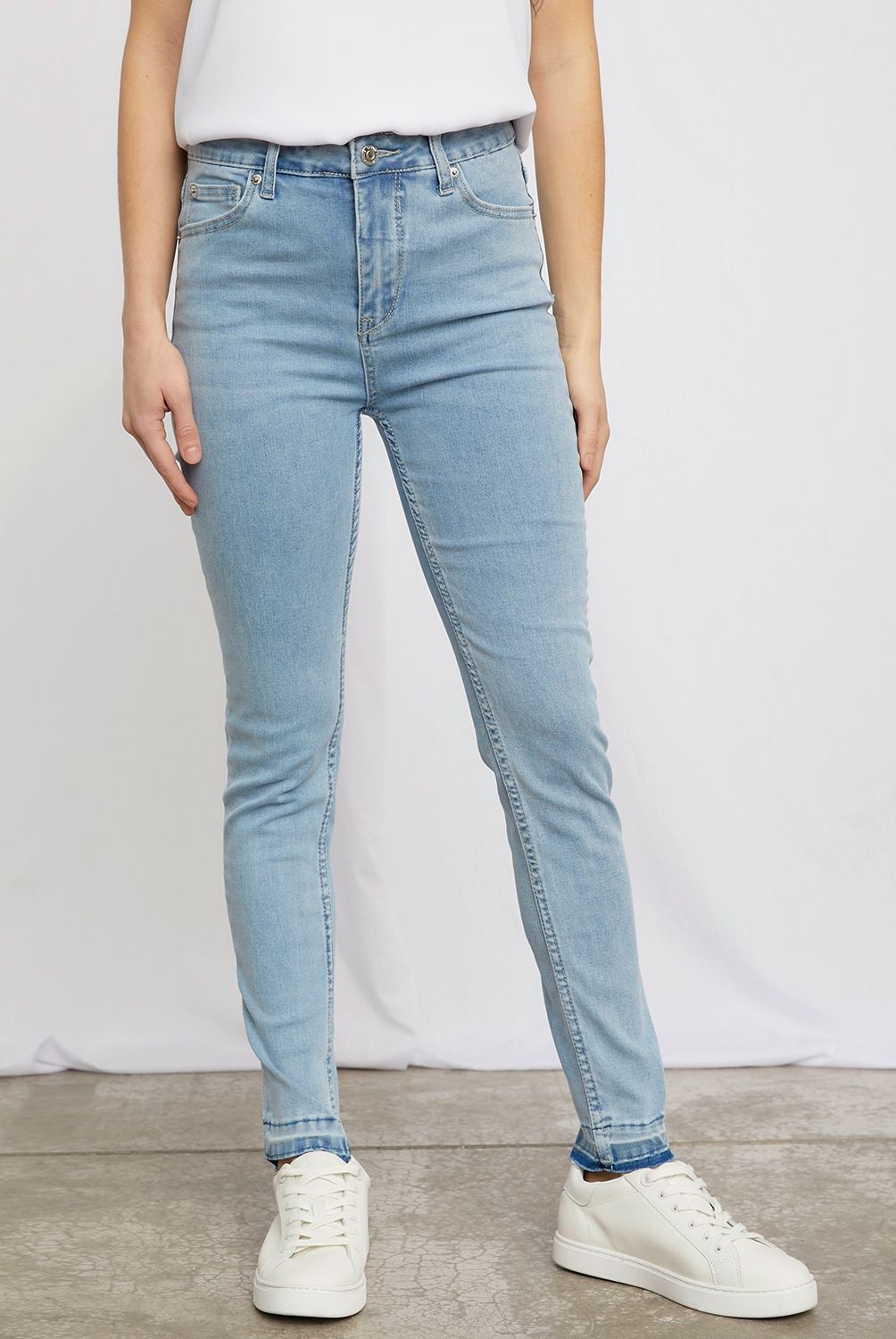 UNIVERSITY CLUB - Jeans Skinny Tiro Medio University Club Algodón Mujer
