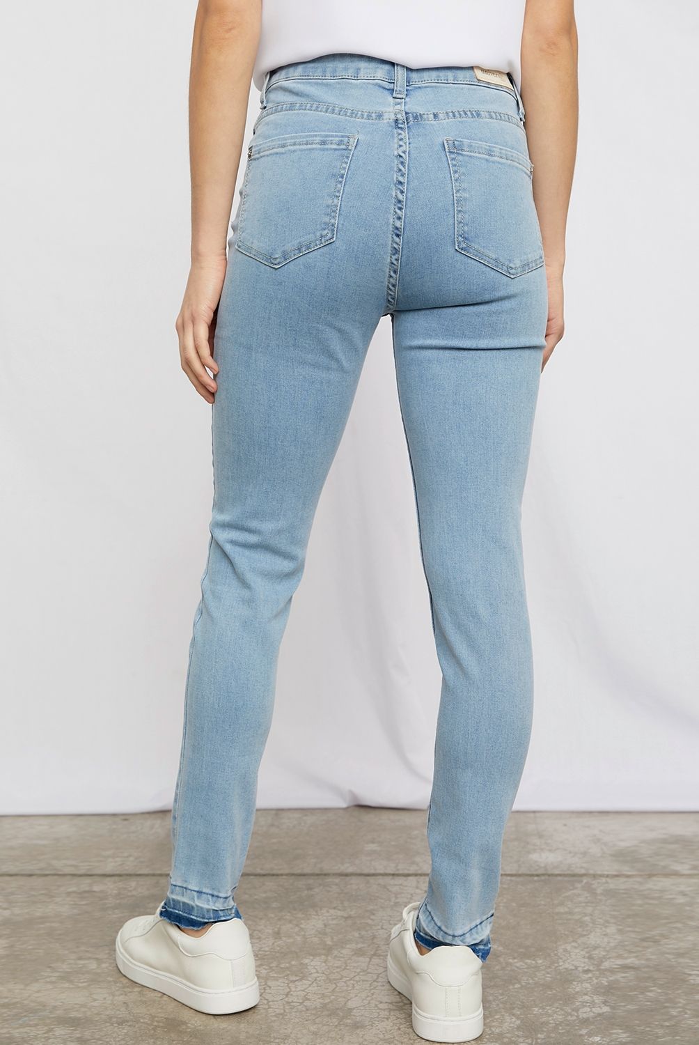 UNIVERSITY CLUB - Jeans Skinny Tiro Medio University Club Algodón Mujer