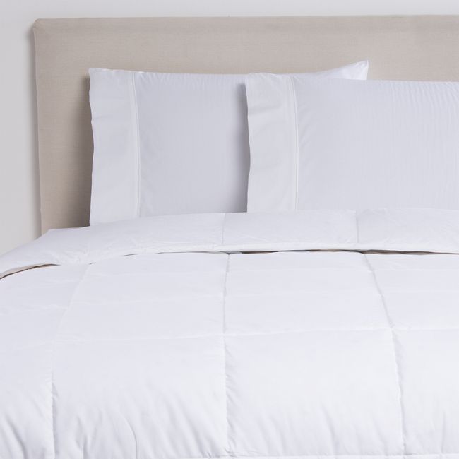 BASEMENT HOME - Plumón Pluma Ganso 40% Basement Home