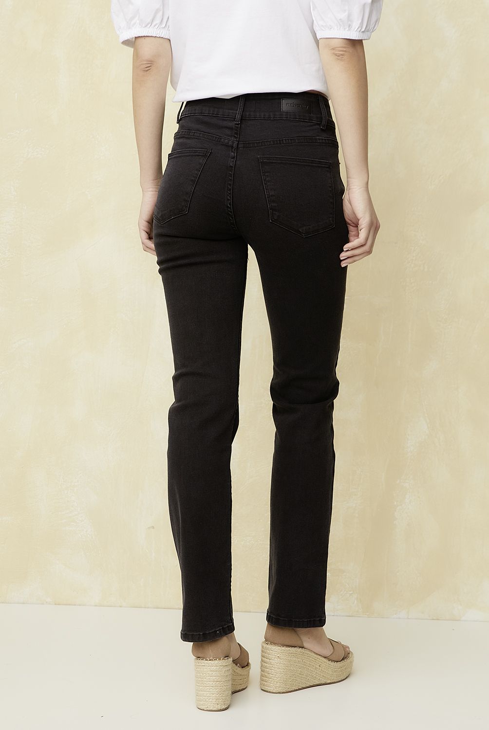 UNIVERSITY CLUB - Jeans University Club Boot Cut Tiro Medio Mujer Algodón Stretch