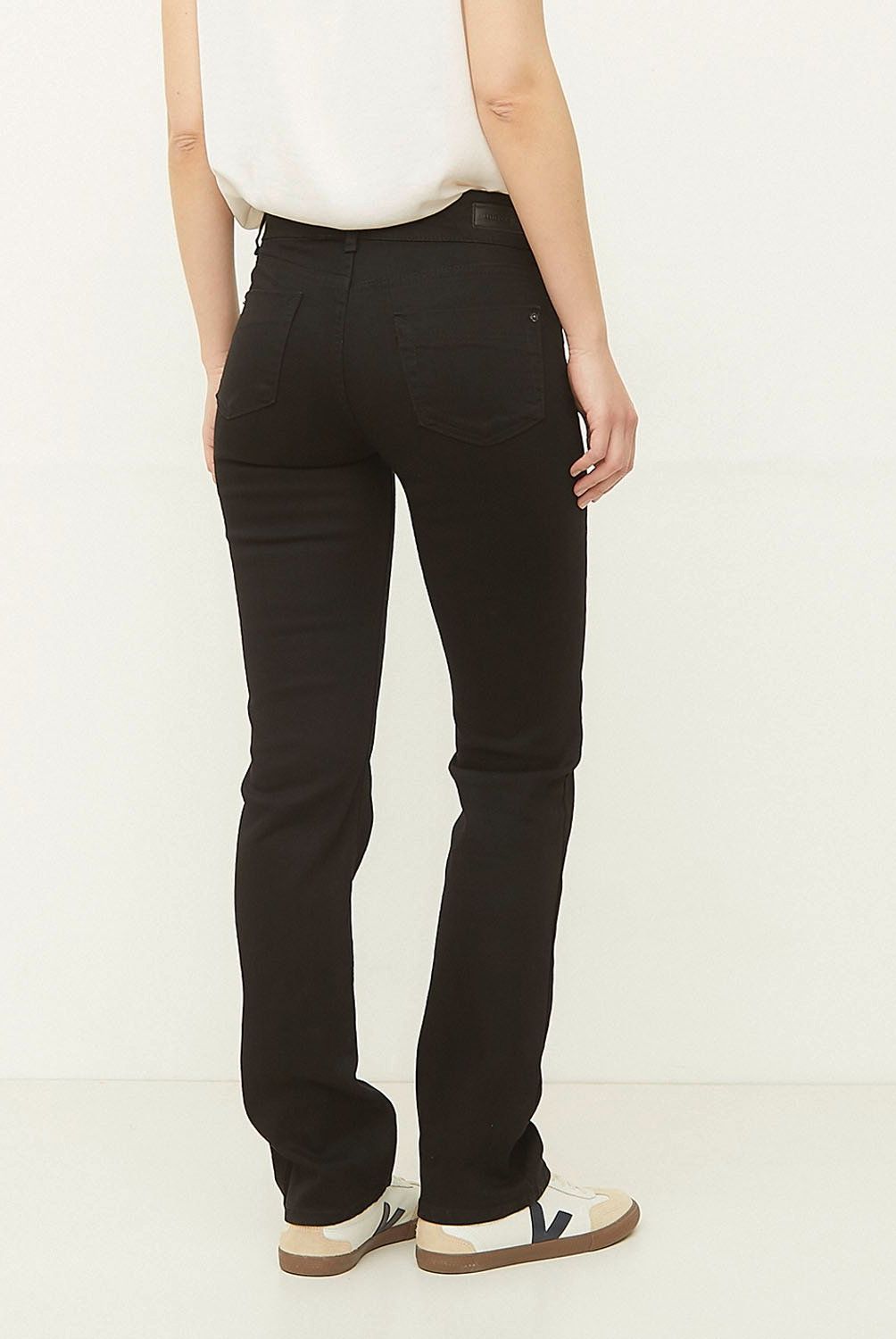 UNIVERSITY CLUB - Jeans University Club Boot Cut Tiro Medio Mujer Algodón Stretch