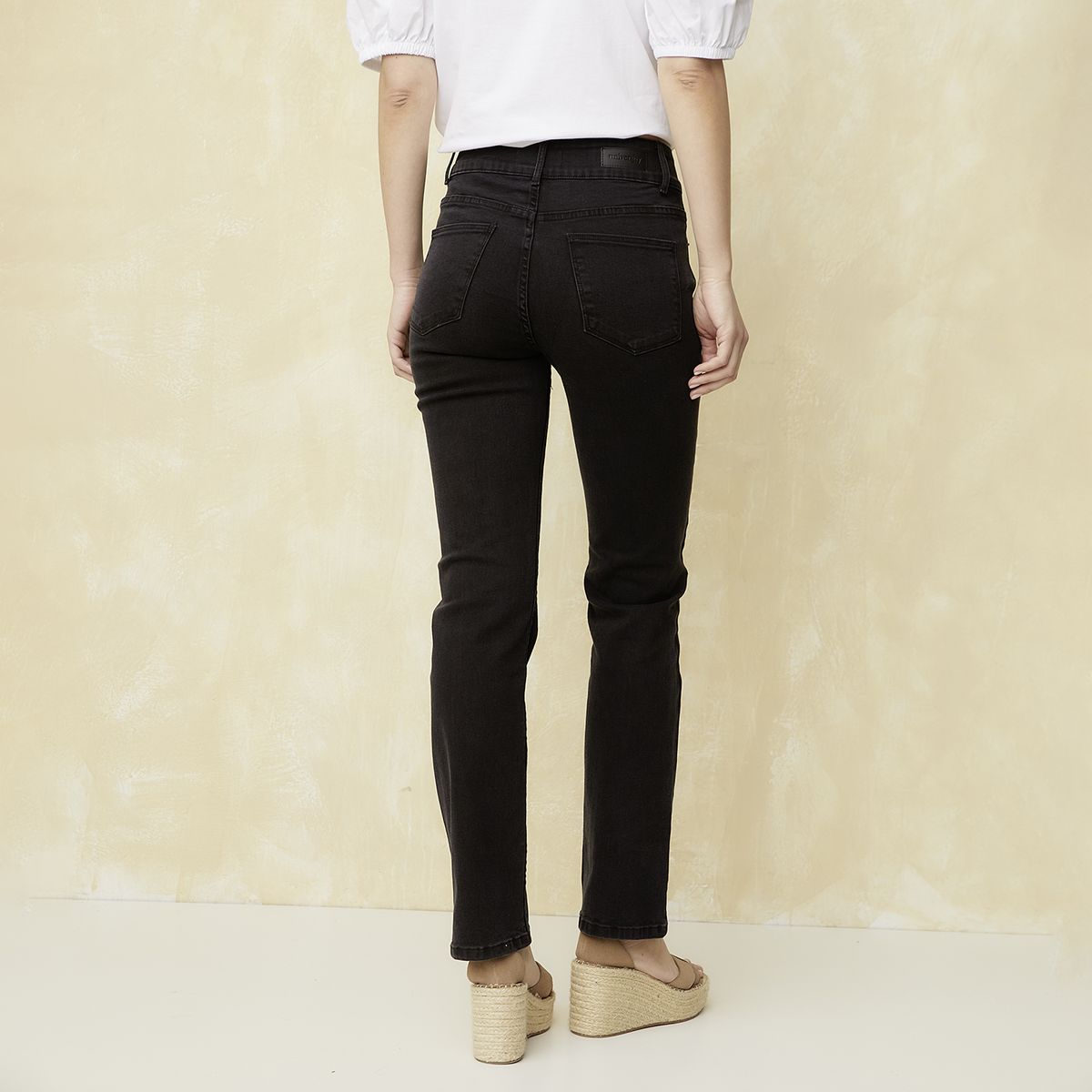 UNIVERSITY CLUB - Jeans Straight Tiro Medio Mujer University Club