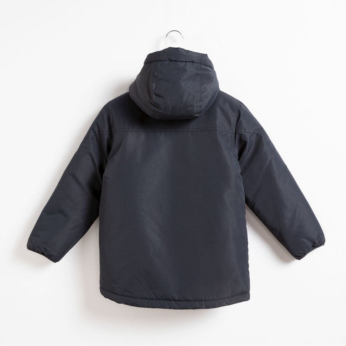 HOLLEY SKOOL - Holley Parka Escolar, 100% Poliester, Cuerpo Y Gorro Interior Polar Fleece, 2 Bolsillos Al Costado, 1 Bolsillo Al Frente